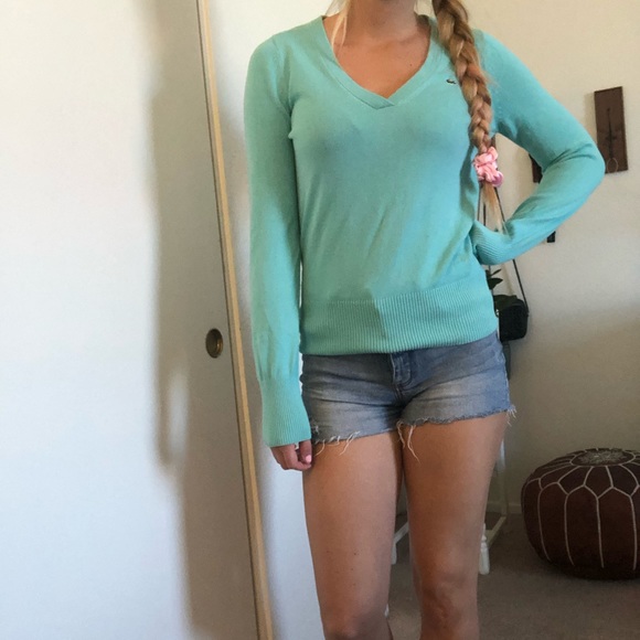 Sweater - Picture 6 of 7